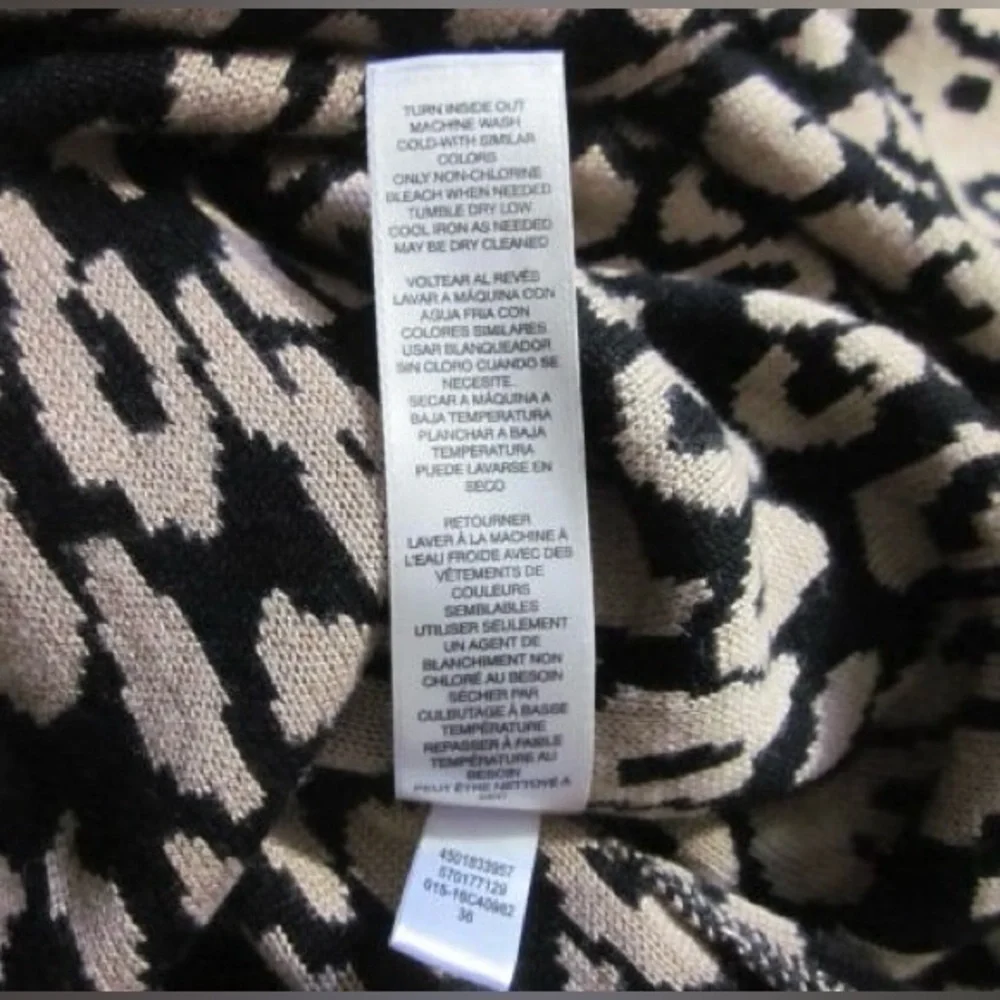 Chico’s Women’s Leopard Print Pullover Sweater, Tan/Black, 1/4 Zip Back; Size 3
